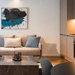 Luxury Design In Center *