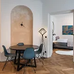Apartman Luxury Design In Center *