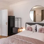 Luxury Design In Center Apartman Graz