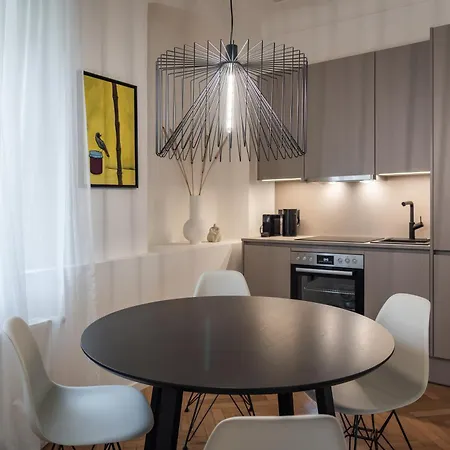 Luxury Design In Center Apartment Graz