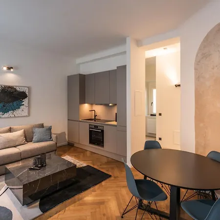 Luxury Design In Center Apartment Graz