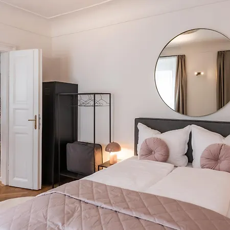 Luxury Design In Center Apartment Graz